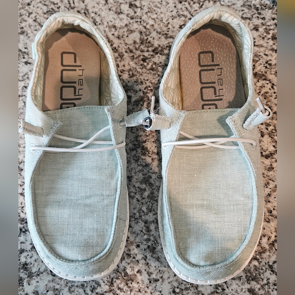 Hey Dude Woman's, Wendy Stretch Canvas. Size 6. Sparkling Mint.